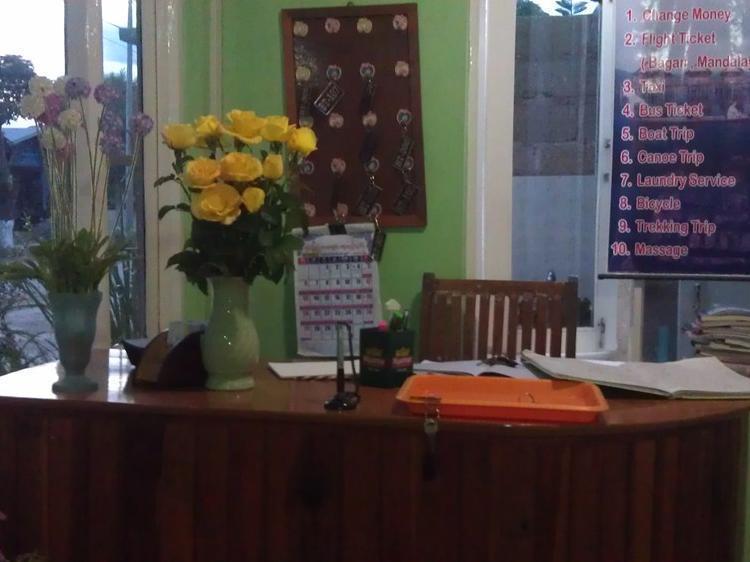 Bright Hotel Nyaung Shwe Bagian luar foto