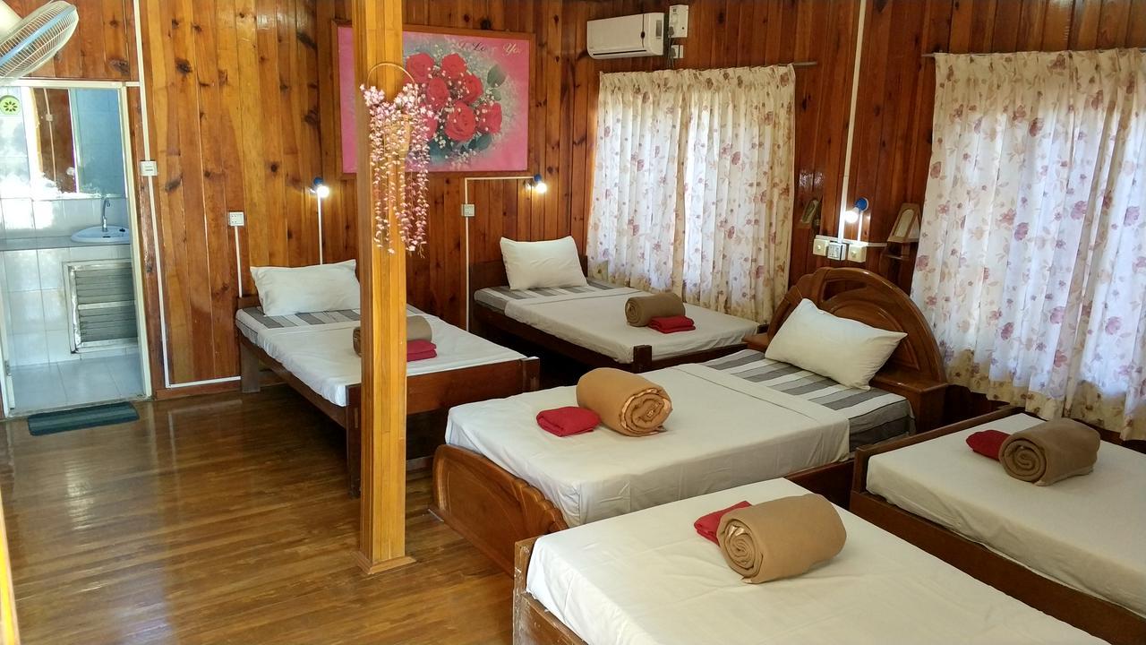 Bright Hotel Nyaung Shwe Bagian luar foto