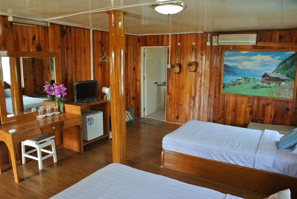 Bright Hotel Nyaung Shwe Bagian luar foto
